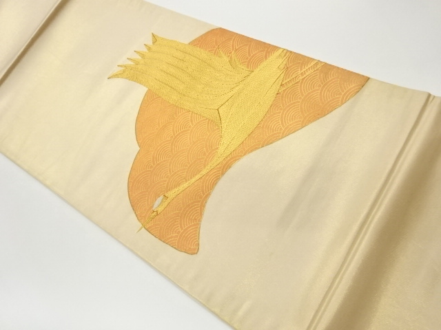 金駒刺繍鶴に青海波模様袋帯